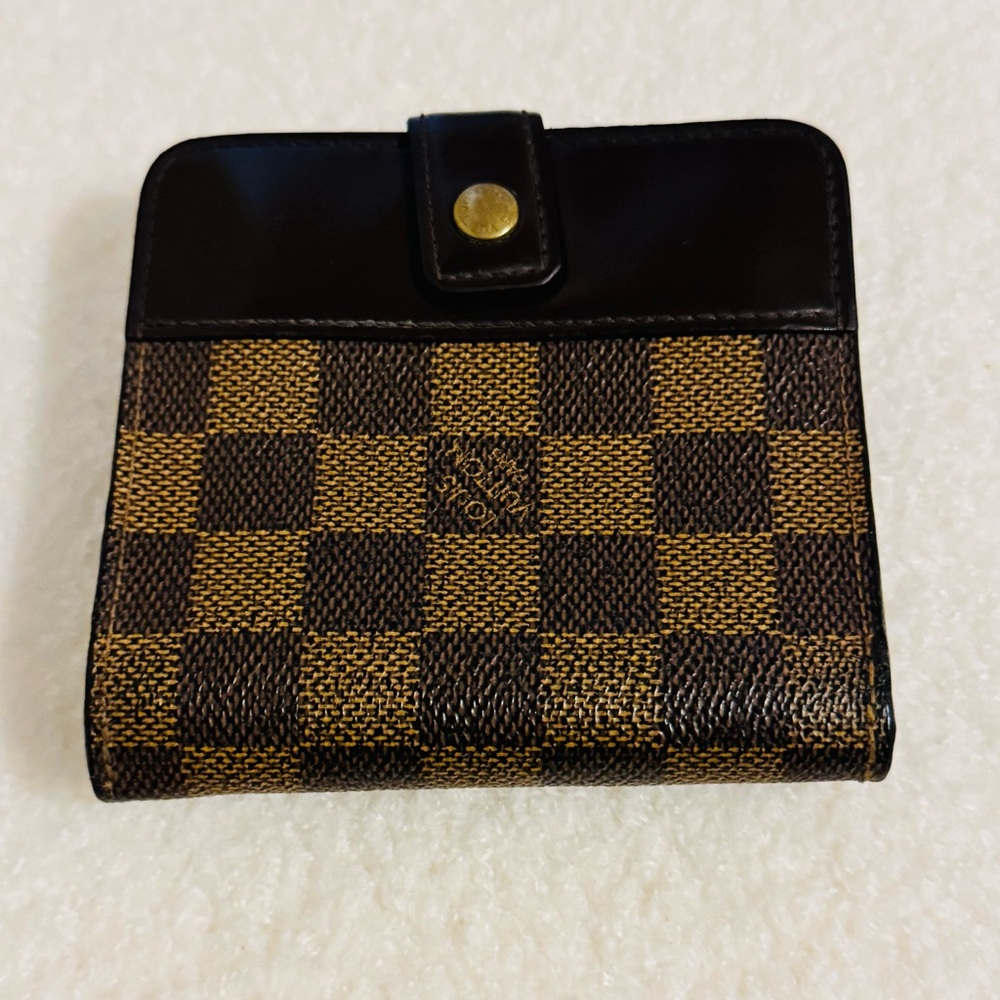 Louis Vuitton Black and Brown Checkered Key Holder
